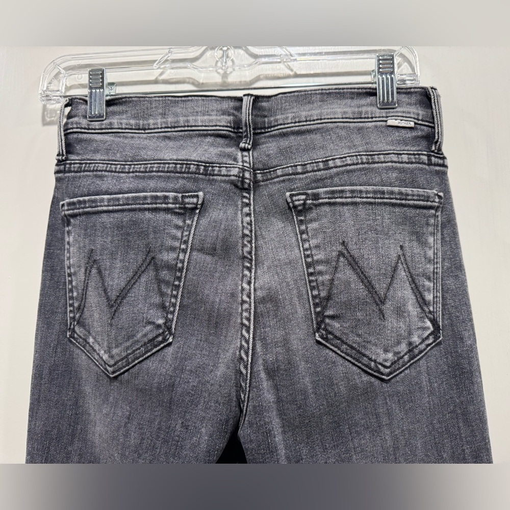 Mother the weekender Women's Gray/black Jeans sz 26 - Picture 8 of 9